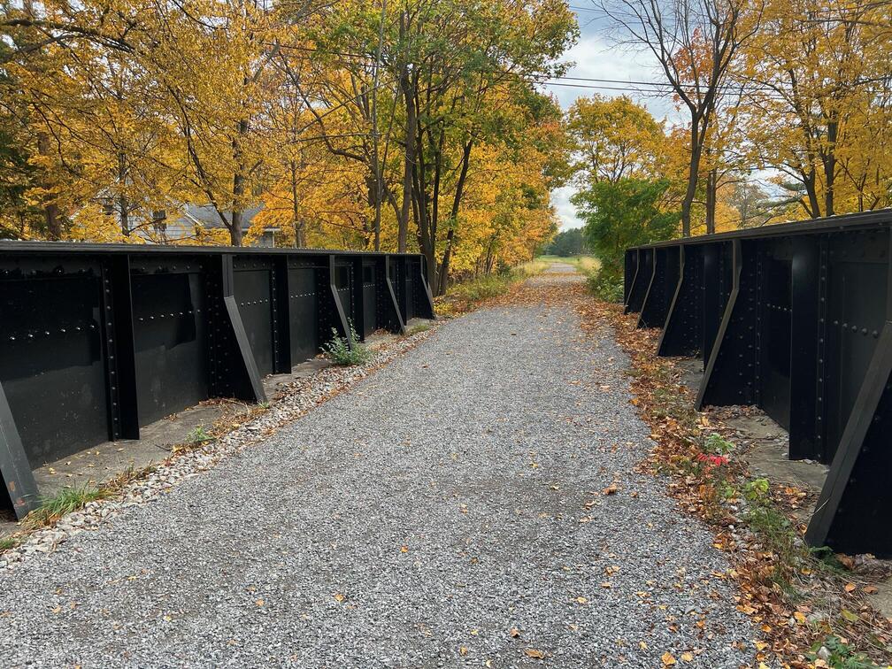 rail bridge oveer south buffalo street